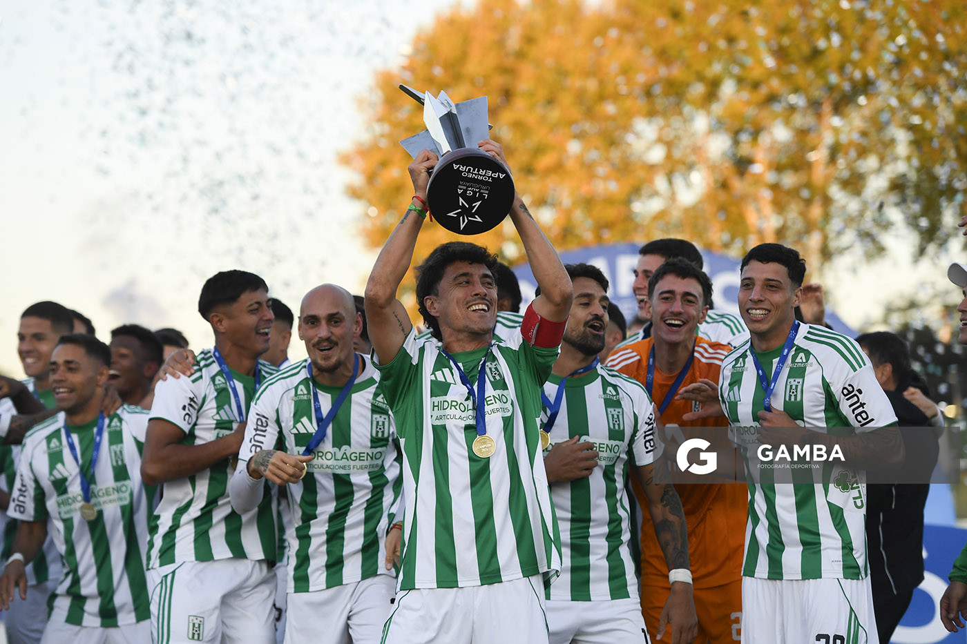 Racing Campeón del Torneo Apertura. Liga AUF Uruguaya. Estadio Parque Osvaldo Roberto.