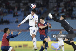Pavel Núñez, de Nacional, Liga AUF Uruguaya. Estadio Centenario.