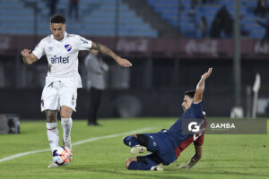 Juan Pintado, de Nacional, Liga AUF Uruguaya. Estadio Centenario.