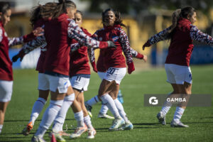 Maytel Costa, de Nacional, Campeonato Uruguayo Femenino. Estadio José Pedro Damiani.