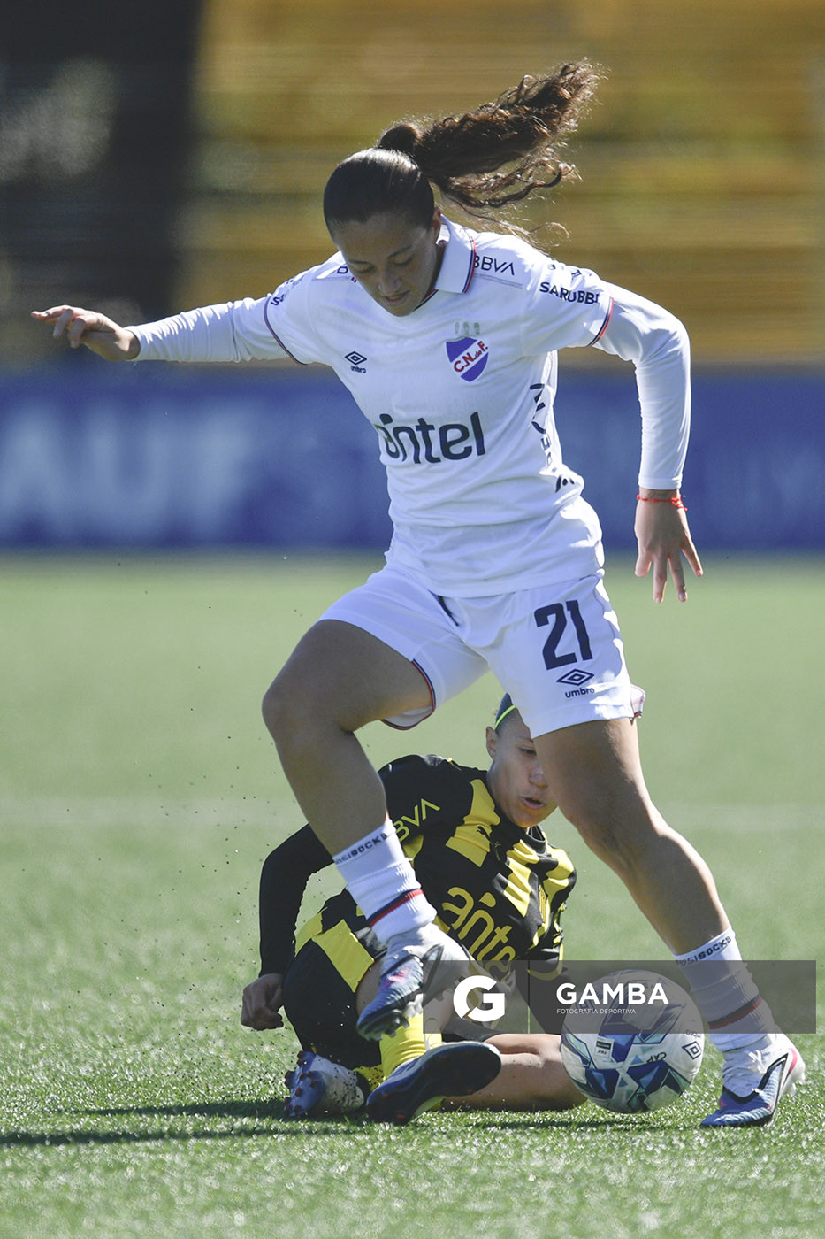 Sofía Olivera, de Nacional, Campeonato Uruguayo Femenino. Estadio José Pedro Damiani.