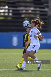 Julieta Lados, de Nacional, Campeonato Uruguayo Femenino. Estadio José Pedro Damiani.