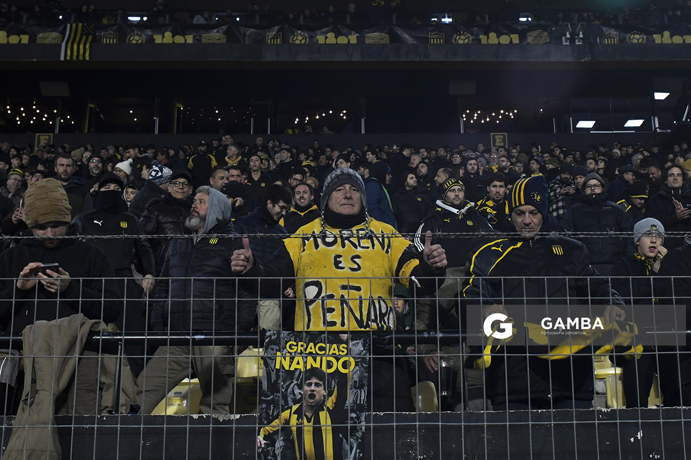 Hinchas de Peñarol, Copa Conmebol Libertadores. Estadio Campeón del Siglo.
