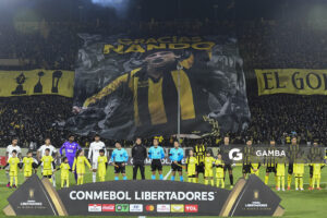 Homenaje a Fernando Morena. Copa Conmebol Libertadores. Estadio Campeón del Siglo.