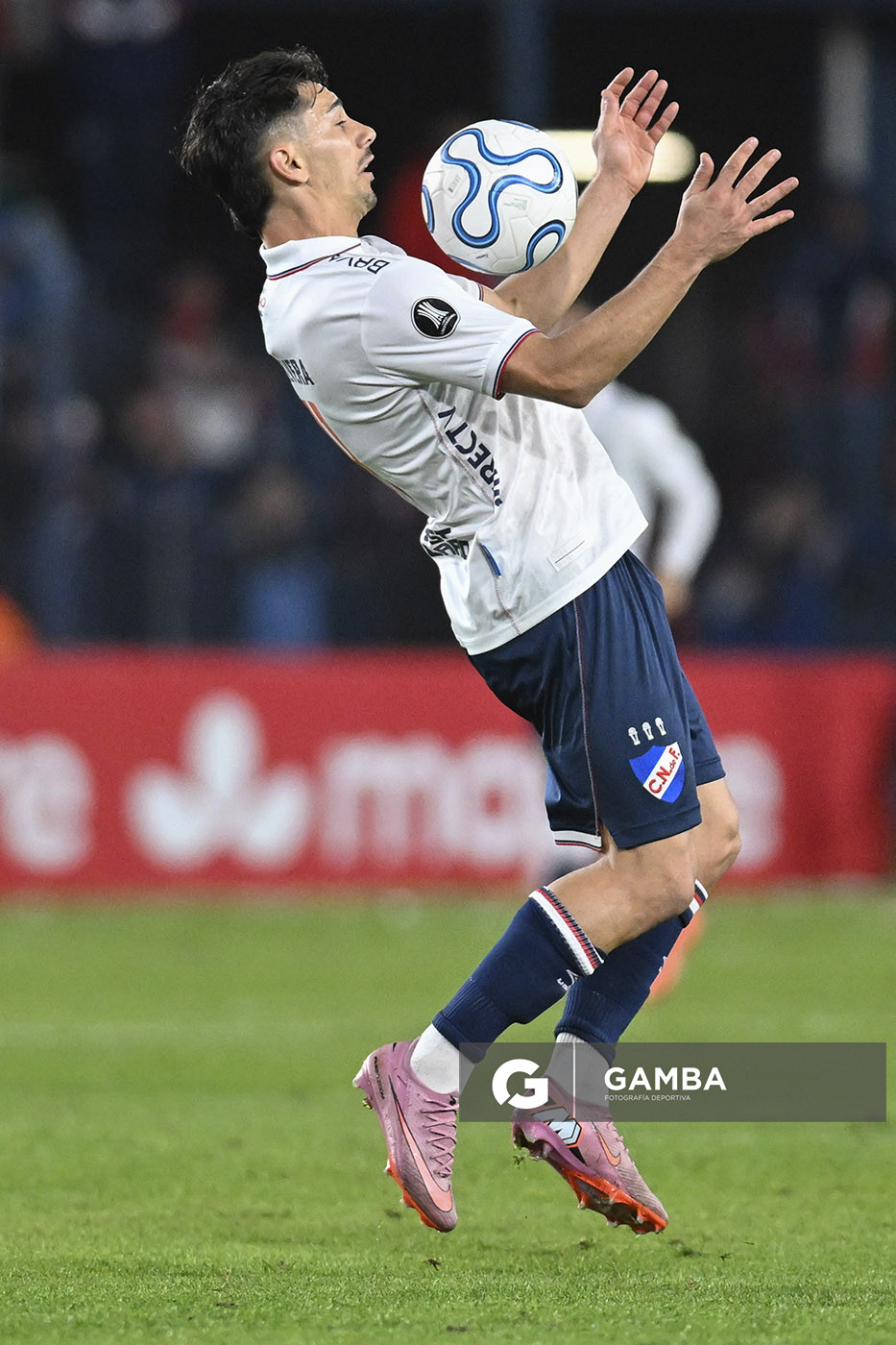 Maximiliano Silvera, de Nacional, Copa Conmebol Libertadores. Estadio Gran Parque Central.