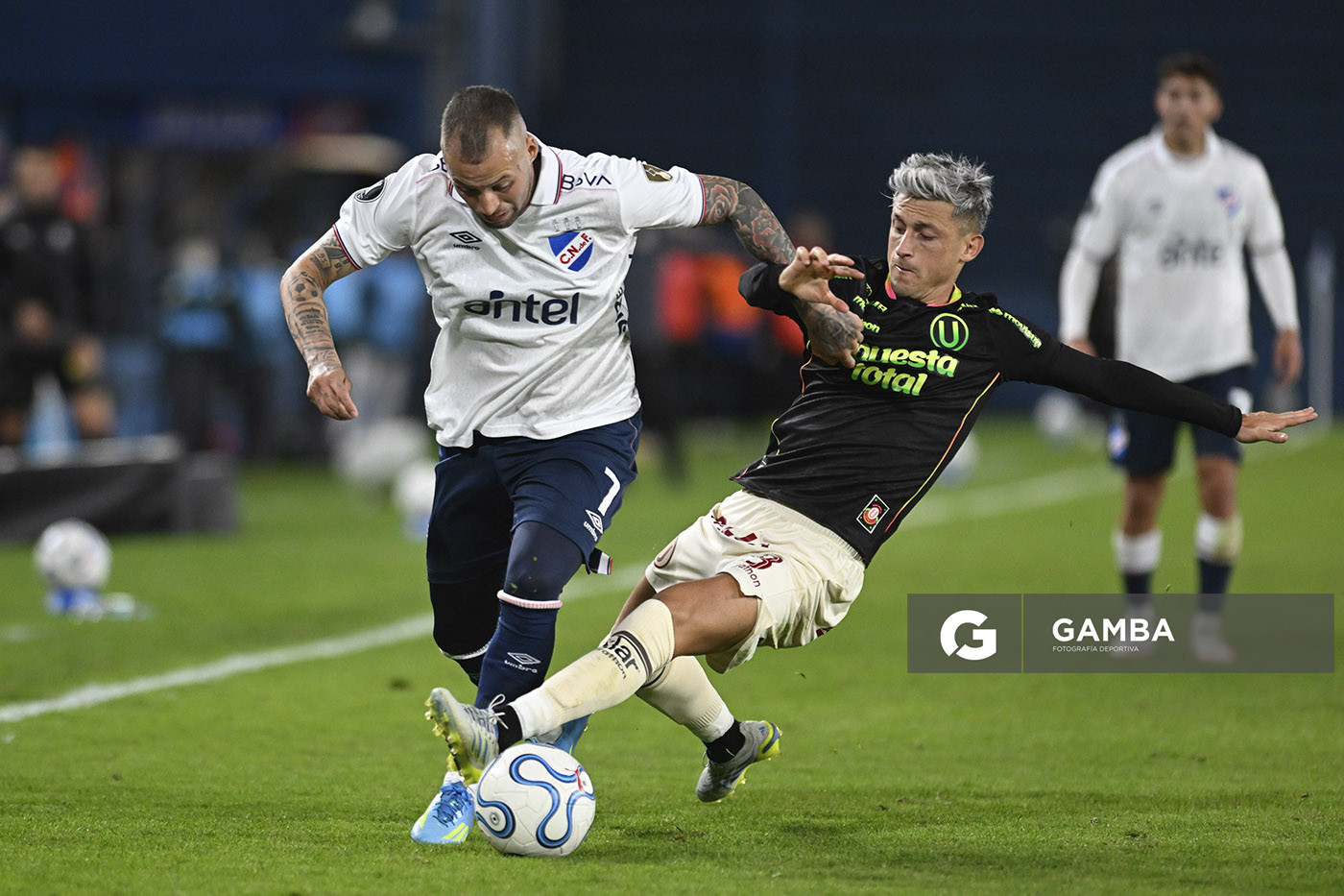 Nicolás López, de Nacional, Copa Conmebol Libertadores. Estadio Gran Parque Central.