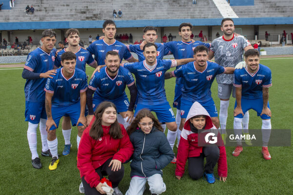 Titulares de San Carlos. 22ª Copa Nacional de Clubes. Estadio Juan Antonio Lavalleja.