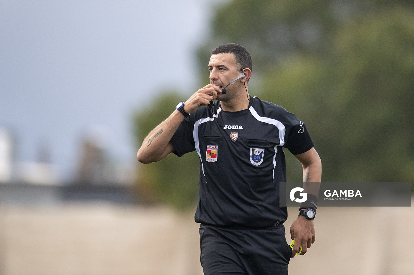 Matías Pérez, árbitro central, 22ª Copa Nacional de Clubes. Estadio Juan Antonio Lavalleja.