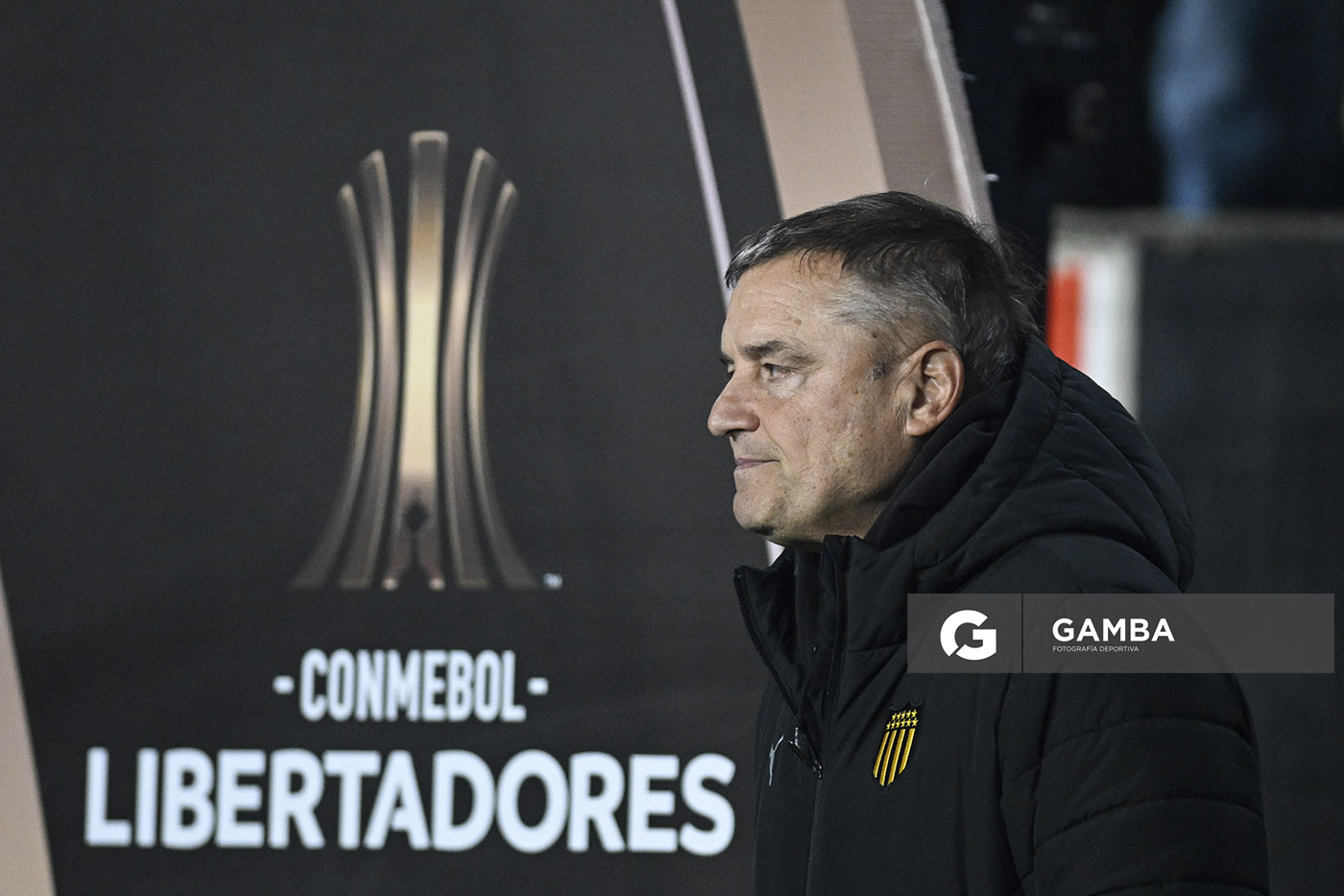 Diego Aguirre, director técnico de Peñarol, Copa Conmebol Libertadores. Estadio Campeón del Siglo.