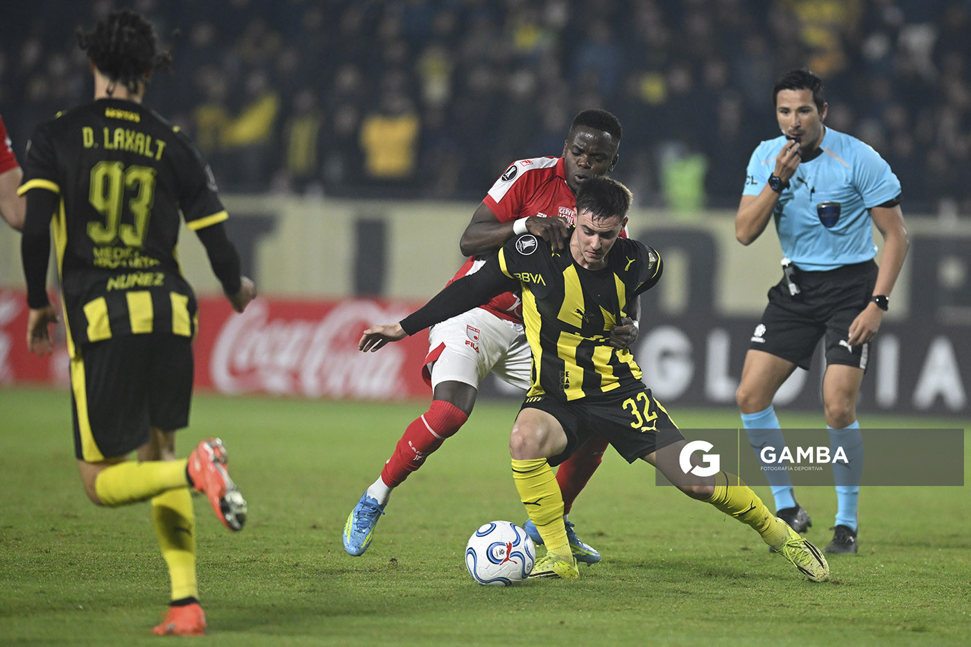 Leandro Umpiérrez, de Peñarol, Copa Conmebol Libertadores. Estadio Campeón del Siglo.