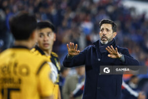 Jorge Bava, director técnico de Nacional, Copa Conmebol Libertadores. Estadio Gran Parque Central.