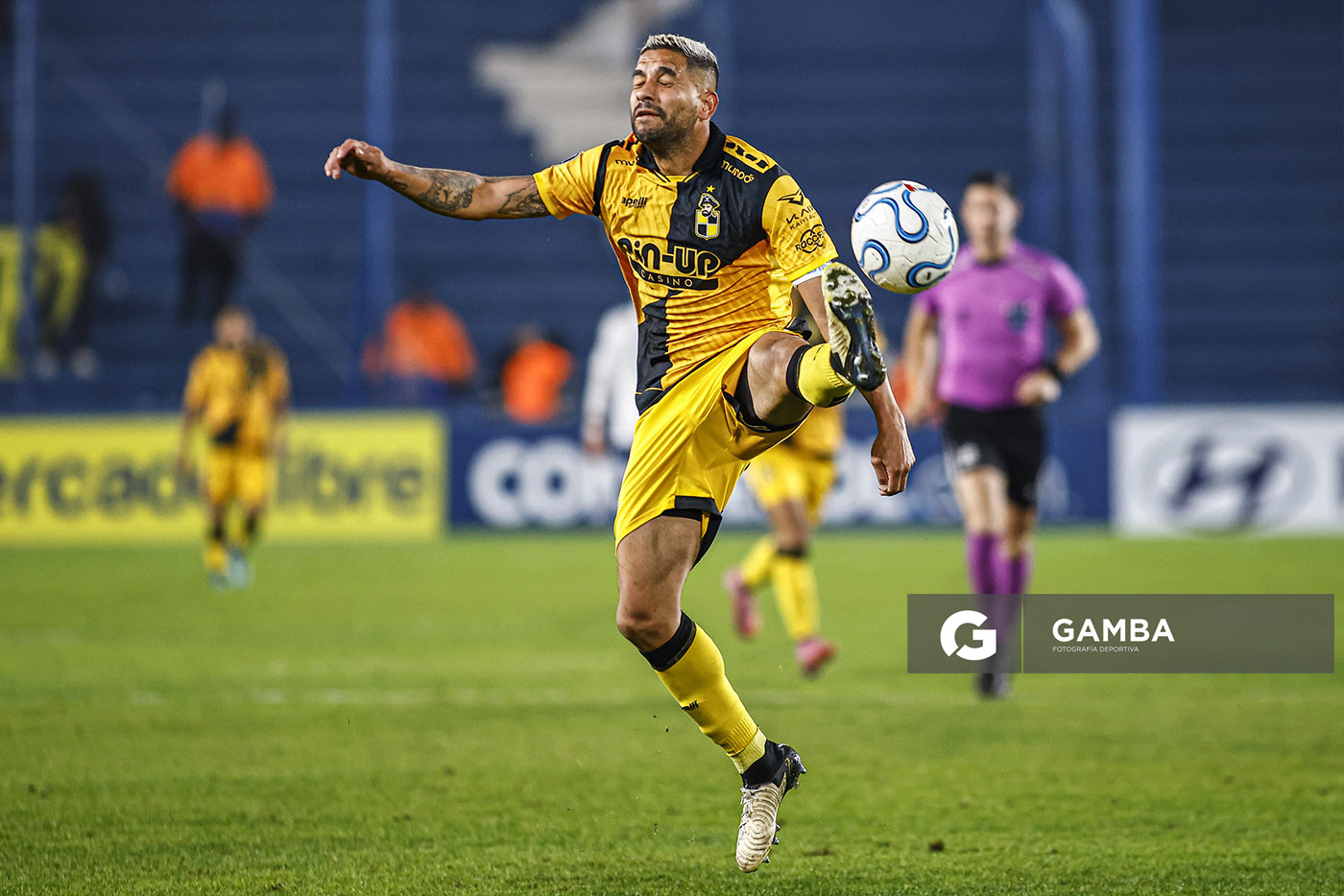 Manuel Fernández, de Coquimbo Unido, Copa Conmebol Libertadores. Estadio Gran Parque Central.