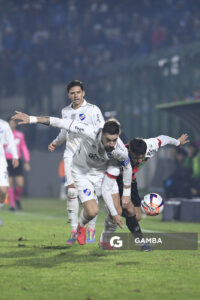 Sebastián Coates, de Nacional, Liga AUF Uruguaya. Estadio Domingo Burgueño.