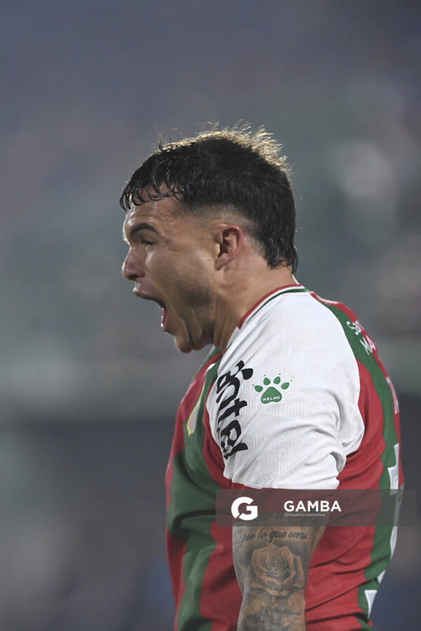 Christian Tabó, de Deportivo Maldonado, Liga AUF Uruguaya. Estadio Domingo Burgueño.