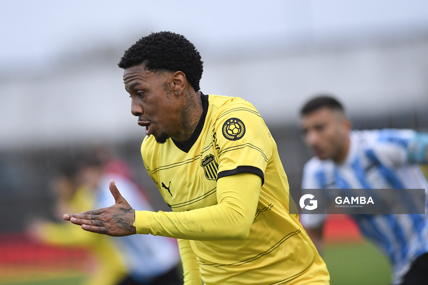 Abel Hernández, de Peñarol, Liga AUF Uruguaya. Estadio Luis Tróccoli.