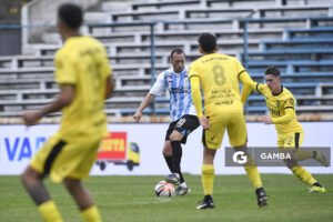 Brahian Aleman, de Cerro, Liga AUF Uruguaya. Estadio Luis Tróccoli.