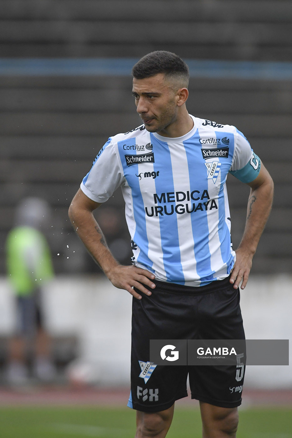 Alejo Macelli, de Cerro, Liga AUF Uruguaya. Estadio Luis Tróccoli.