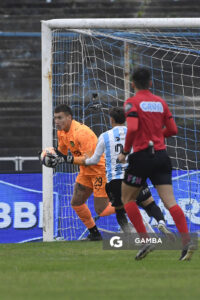 Washington Aguerre, golero de Peñarol, Liga AUF Uruguaya. Estadio Luis Tróccoli.