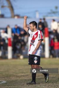 Alexis Duque, de Barrio Olímpico, 22ª Copa Nacional de Clubes. Estadio Parque Walter Montero.