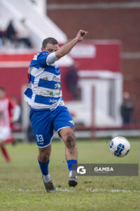 Germán Fernández, de Libertad, 22ª Copa Nacional de Clubes. Estadio Parque Alfredo García Montero.