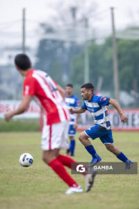 Luciano Machado, de Libertad, 22ª Copa Nacional de Clubes. Estadio Parque Alfredo García Montero.
