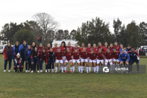 Plantel de Nacional. Campeonato Uruguayo Femenino. Complejo Walter Devoto.