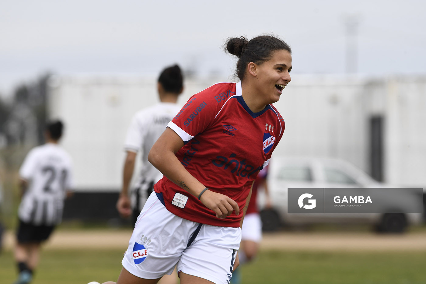Agostina Marcora, de Nacional, Campeonato Uruguayo Femenino. Complejo Walter Devoto.