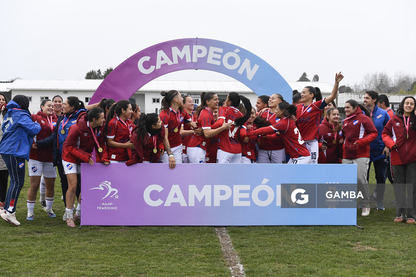 Nacional Campeón del Torneo Apertura. Campeonato Uruguayo Femenino. Complejo Walter Devoto.