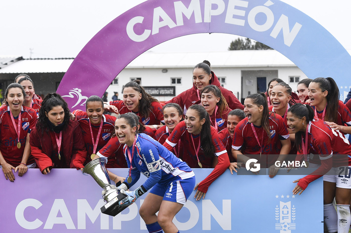 Nacional Campeón del Torneo Apertura. Campeonato Uruguayo Femenino. Complejo Walter Devoto.