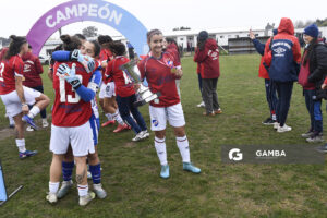 Jennifer Clara. Nacional Campeón del Torneo Apertura. Campeonato Uruguayo Femenino. Complejo Walter Devoto.