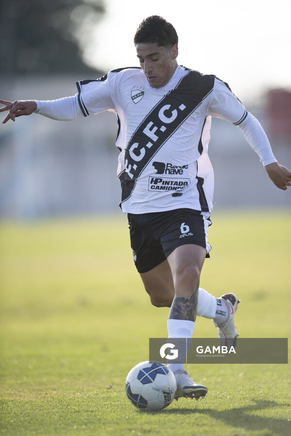 Mauro De Mora, de Ferro Carril 22ª Copa Nacional de Clubes.
