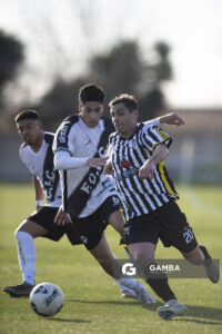 Maximiliano Calzada, de Río Negro, 22ª Copa Nacional de Clubes.
