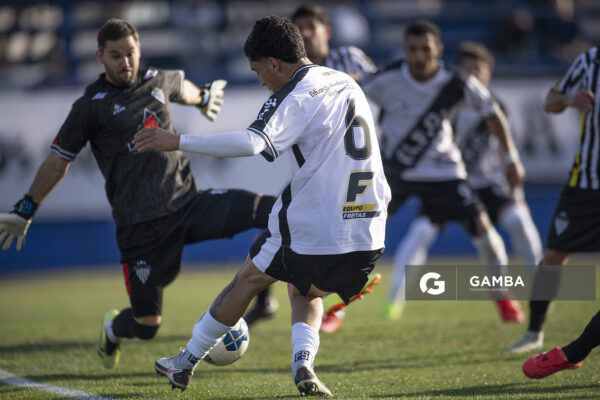 Mauro De Mora, de Ferro Carril 22ª Copa Nacional de Clubes.