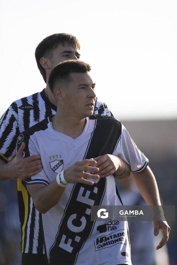 Santiago Falcón, de Ferro Carril, 22ª Copa Nacional de Clubes.