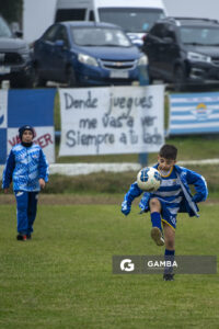 Niños hinchas de Libertad. 22ª Copa Nacional de Clubes.