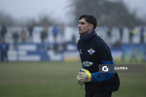 Gastón Hernández, golero de Libertad, 22ª Copa Nacional de Clubes.