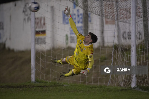 Gastón Hernández, golero de Libertad, 22ª Copa Nacional de Clubes.