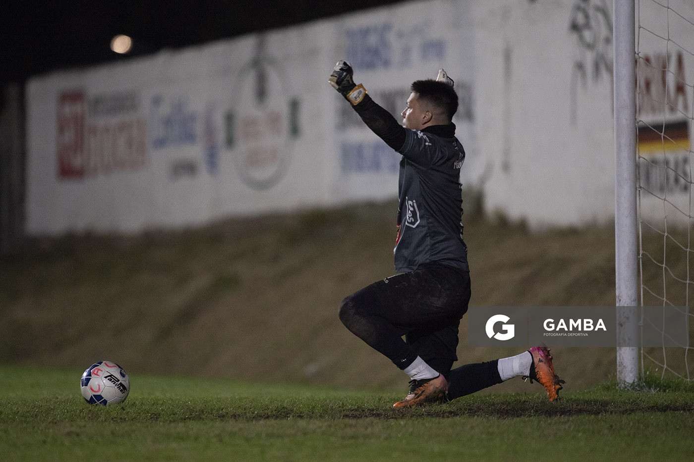 Matheus Brandao, golero de Porongos, 22ª Copa Nacional de Clubes.