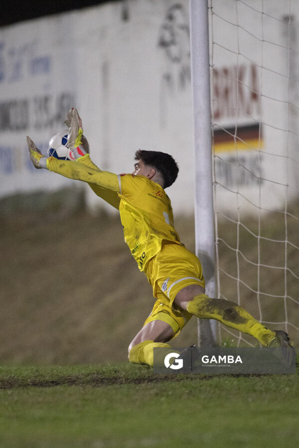 Gastón Hernández, golero de Libertad, 22ª Copa Nacional de Clubes.
