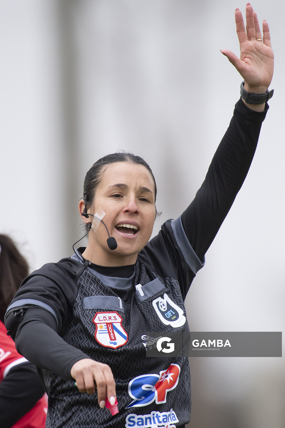 Evelyn López, árbitro central, 24ª Copa Nacional de Fútbol Femenino .