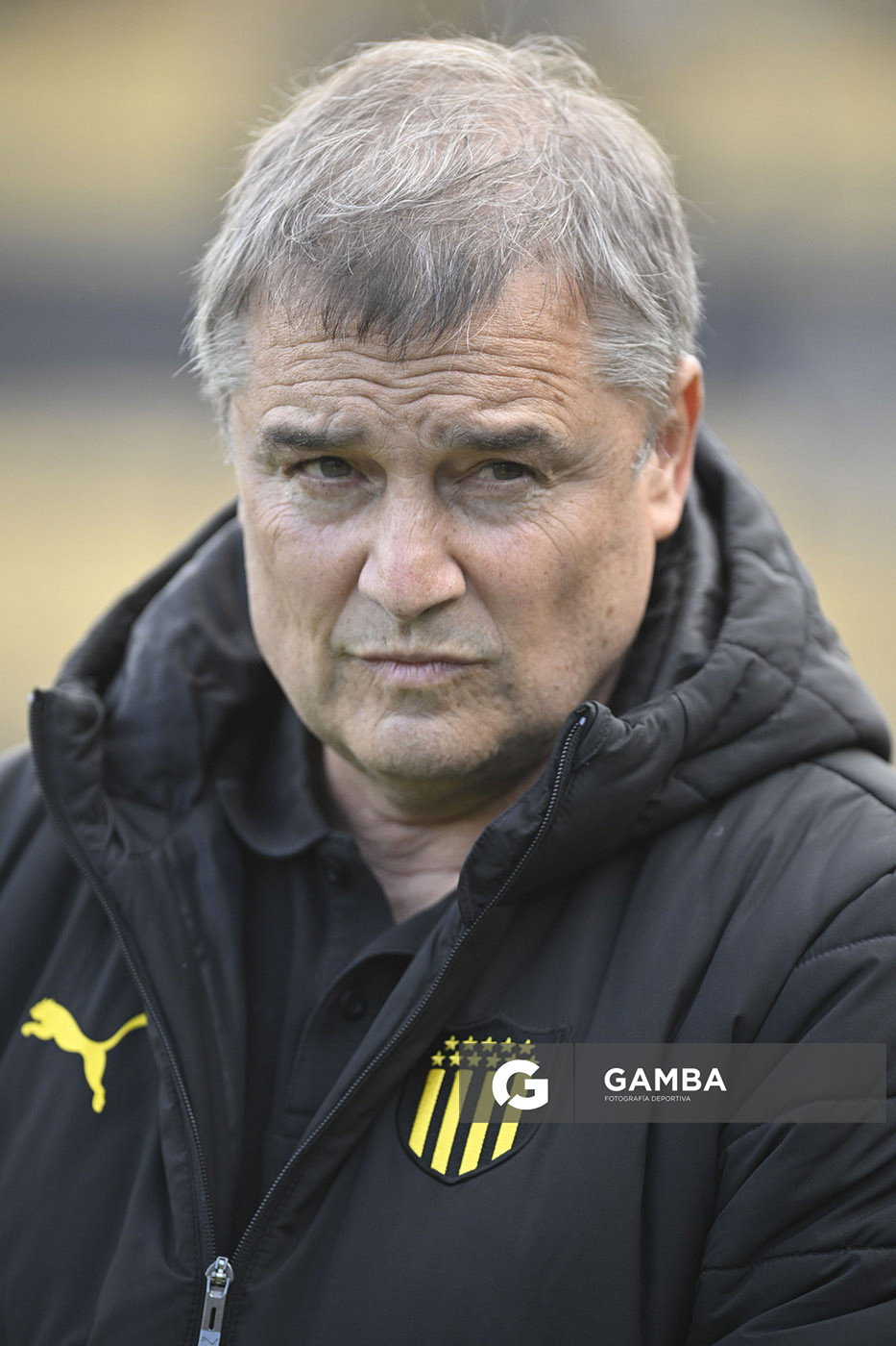 Diego Aguirre, director técnico de Peñarol, Liga AUF Uruguaya. Estadio Campeón del Siglo.