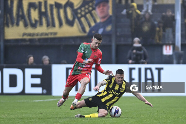 Facundo Aristegui, de Boston River, Liga AUF Uruguaya. Estadio Campeón del Siglo.
