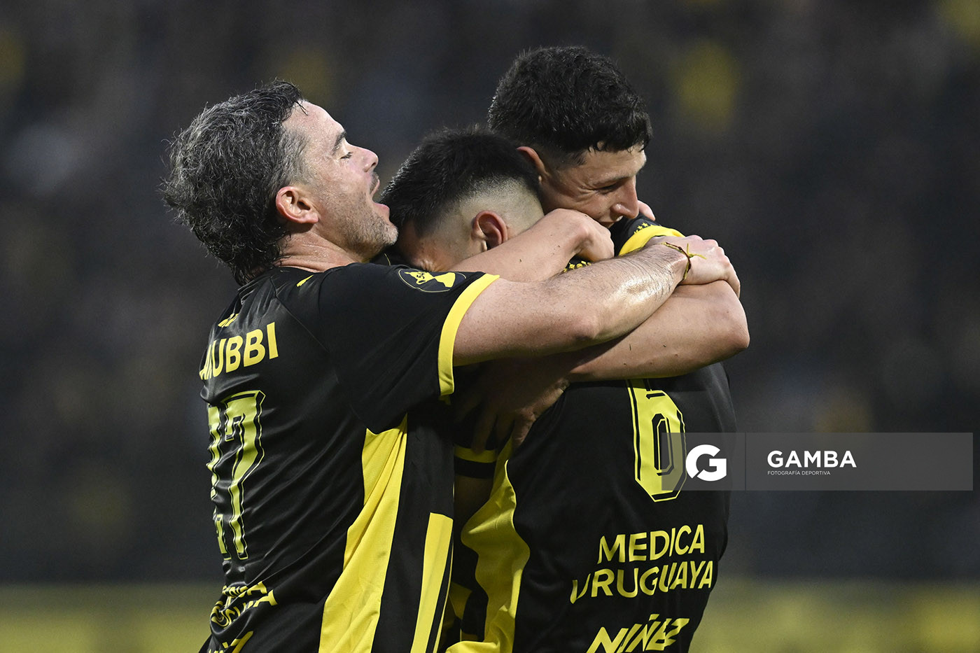 Lucas Ferreira, de Peñarol, Liga AUF Uruguaya. Estadio Campeón del Siglo.