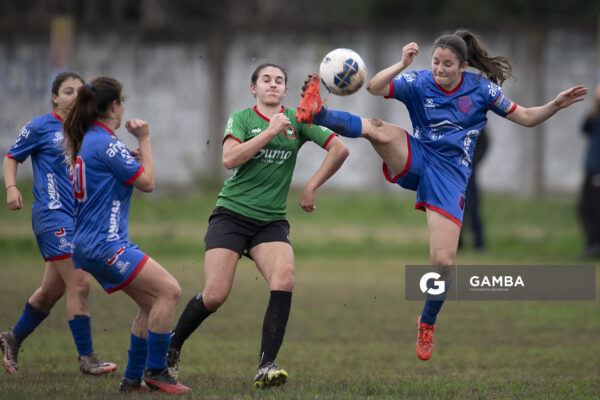 Nicol Valles, capitana de Lito. 24ª Copa Nacional de Fútbol Femenino .