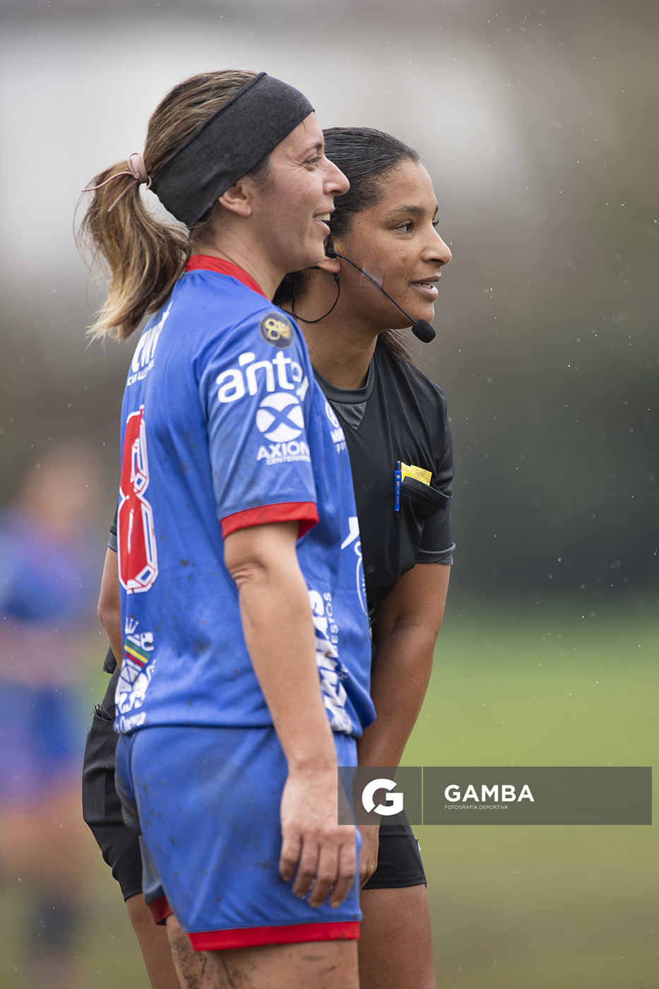 Andrea Fernández, de Lito. Virginia Cardozo, árbitra central. 24ª Copa Nacional de Fútbol Femenino .