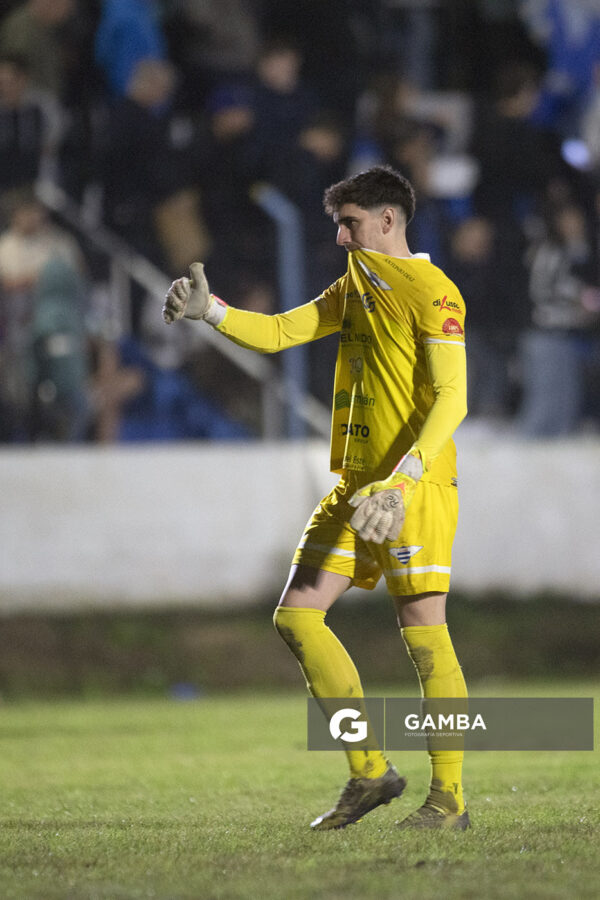 Gastón Hernández, golero de Libertad, 22ª Copa Nacional de Clubes.