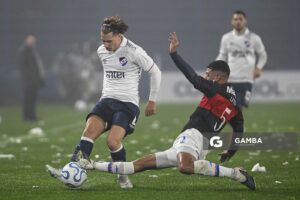 Luciano Boggio, de Nacional, Copa Conmebol Sudamericana. Estadio Gran Parque Central.