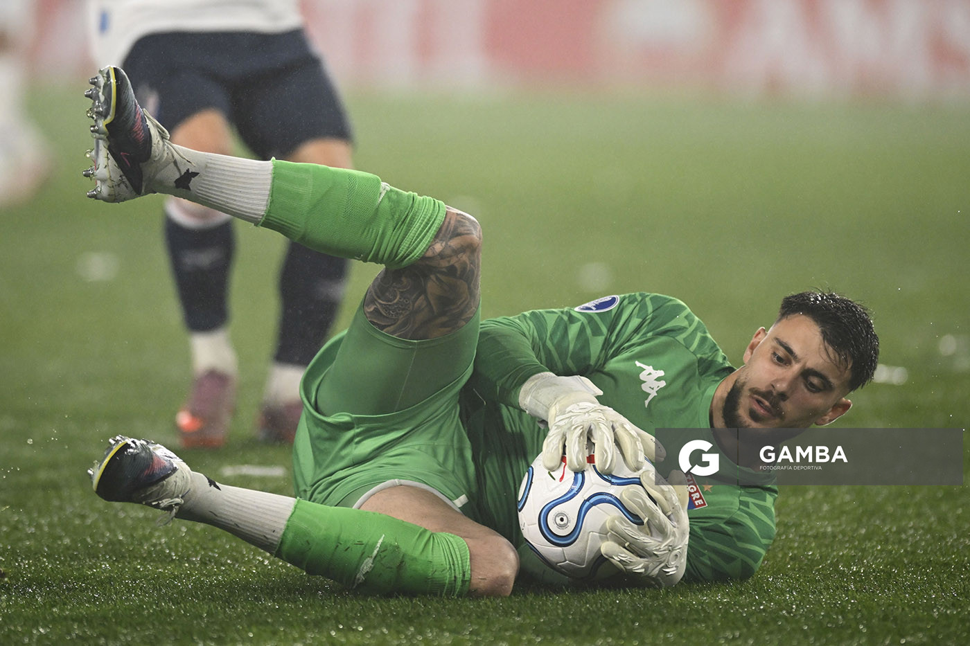 Felipe Zenobio, golero de Tigre, Copa Conmebol Sudamericana. Estadio Gran Parque Central.