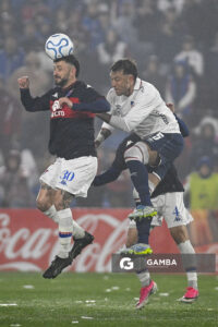 Jalil Elías, de Tigre, Copa Conmebol Sudamericana. Estadio Gran Parque Central.