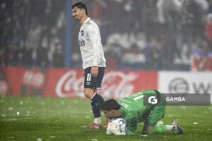 Felipe Zenobio, golero de Tigre, Copa Conmebol Sudamericana. Estadio Gran Parque Central.